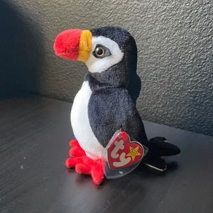 Puffer 🐧 • TY Beanie baby original collection from the 90’s and 2000’s